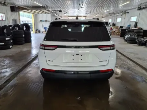 More photos of 2023 Jeep Grand Cherokee Limited at Monster Motors - Jackson, MI, MI