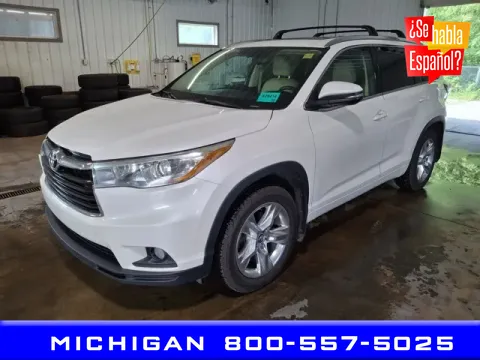 White 2016 Toyota Highlander for sale in Michigan Center, MI