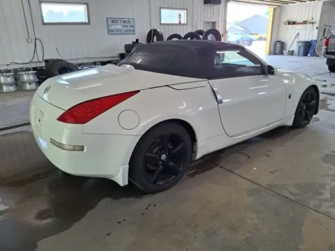 More photos of 2006 Nissan 350Z Touring at Monster Motors - Jackson, MI, MI