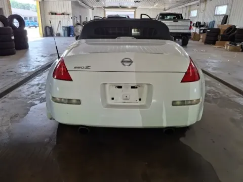 More photos of 2006 Nissan 350Z Touring at Monster Motors - Jackson, MI, MI