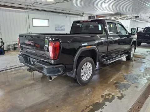 More photos of 2022 GMC Sierra 2500HD Denali at Monster Motors - Jackson, MI, MI