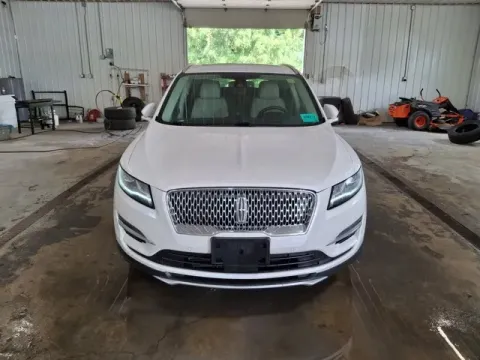 Photos of 2019 Lincoln MKC Reserve for sale in Michigan Center, MI at Monster Motors - Jackson, MI
