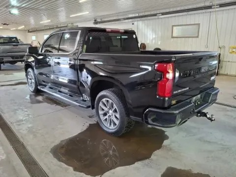 More photos of 2021 Chevrolet Silverado 1500 High Country at Monster Motors - Jackson, MI, MI