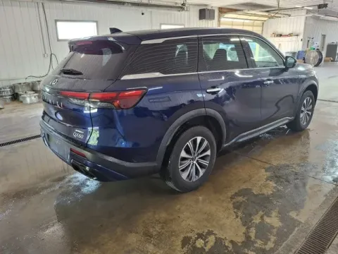 More photos of 2023 INFINITI QX60 PURE at Monster Motors - Jackson, MI, MI