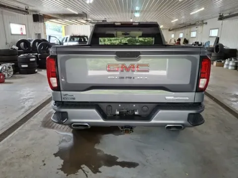 More photos of 2022 GMC Sierra 1500 Limited Elevation at Monster Motors - Jackson, MI, MI
