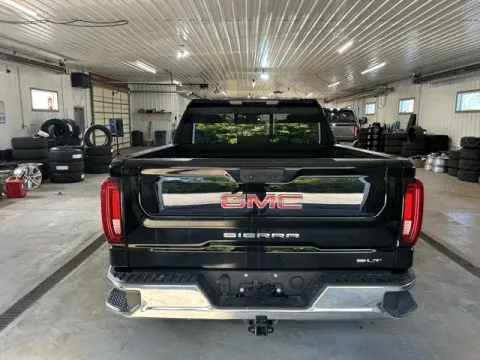 More photos of 2022 GMC Sierra 1500 SLT at Monster Motors - Jackson, MI, MI