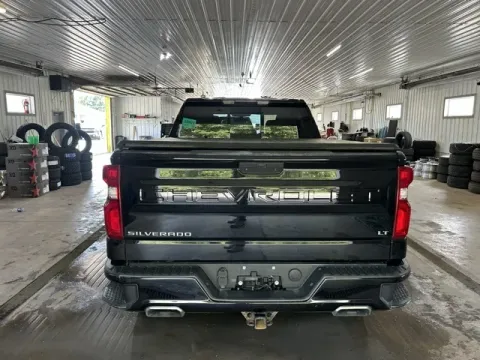 More photos of 2021 Chevrolet Silverado 1500 LT Trail Boss at Monster Motors - Jackson, MI, MI