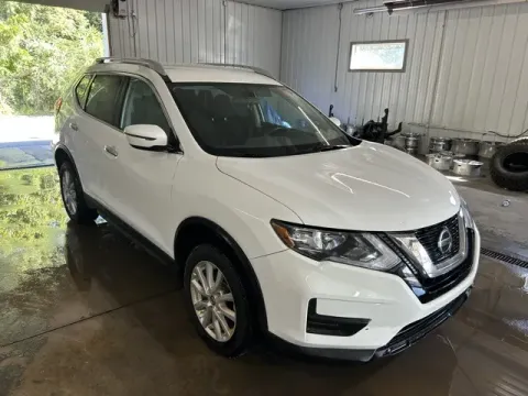 More photos of 2020 Nissan Rogue at Monster Motors - Jackson, MI, MI