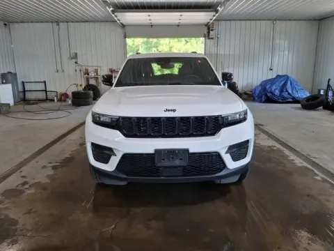 Photos of 2023 Jeep Grand Cherokee Altitude X for sale in Michigan Center, MI at Monster Motors - Jackson, MI