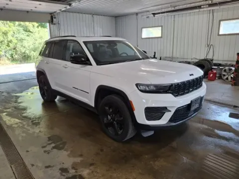 Another view of 2023 Jeep Grand Cherokee Altitude X for sale in Michigan Center, MI at Monster Motors - Jackson, MI