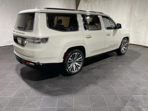 More photos of 2022 Jeep Grand Wagoneer Series III at Monster Motors - Jackson, MI, MI
