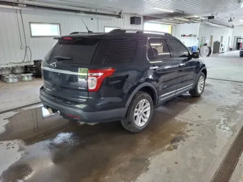 More photos of 2014 Ford Explorer XLT at Monster Motors - Jackson, MI, MI