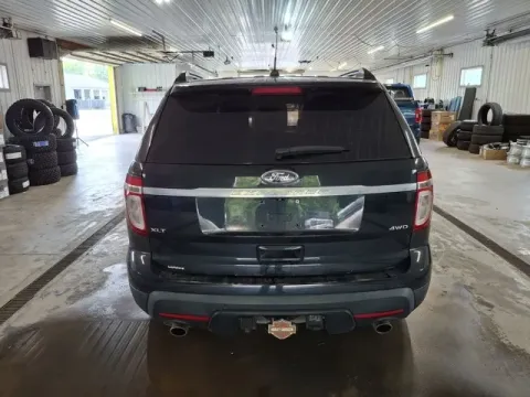 More photos of 2014 Ford Explorer XLT at Monster Motors - Jackson, MI, MI