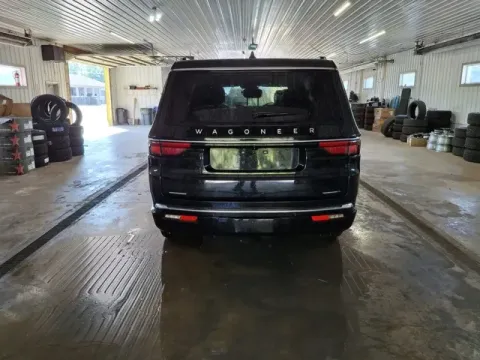 More photos of 2023 Jeep Wagoneer Series II at Monster Motors - Jackson, MI, MI
