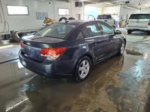 More photos of 2014 Chevrolet Cruze 1LT at Monster Motors - Jackson, MI, MI