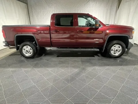 More photos of 2016 GMC Sierra 2500HD SLE at Monster Motors - Jackson, MI, MI