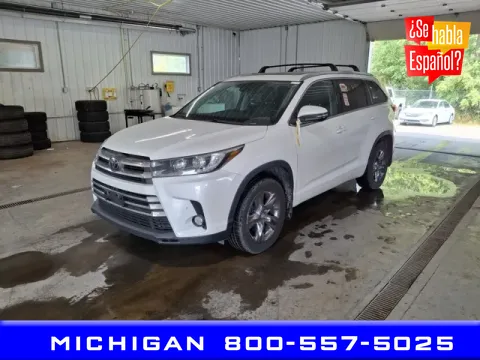 White 2017 Toyota Highlander for sale in Michigan Center, MI