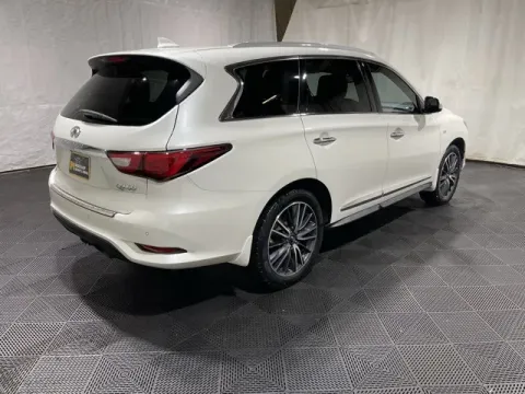 More photos of 2017 INFINITI QX60 at Monster Motors - Jackson, MI, MI