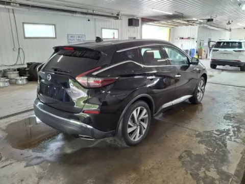 More photos of 2020 Nissan Murano SL at Monster Motors - Jackson, MI, MI
