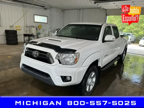 White 2015 Toyota Tacoma for sale in Michigan Center, MI
