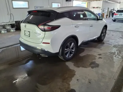 More photos of 2022 Nissan Murano Platinum at Monster Motors - Jackson, MI, MI