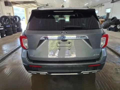 More photos of 2022 Ford Explorer XLT at Monster Motors - Jackson, MI, MI