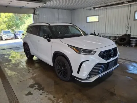 Another view of 2024 Toyota Highlander XSE for sale in Michigan Center, MI at Monster Motors - Jackson, MI