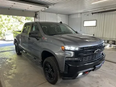 More photos of 2020 Chevrolet Silverado 1500 LT Trail Boss at Monster Motors - Jackson, MI, MI