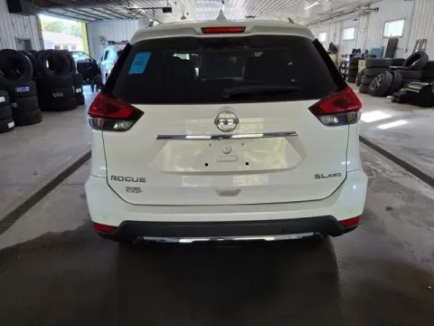 More photos of 2019 Nissan Rogue SL at Monster Motors - Jackson, MI, MI