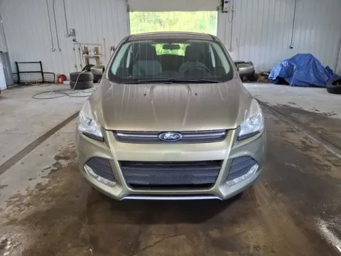 Photos of 2013 Ford Escape SE for sale in Michigan Center, MI at Monster Motors - Jackson, MI