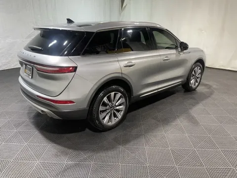 More photos of 2022 Lincoln Corsair Reserve at Monster Motors - Jackson, MI, MI