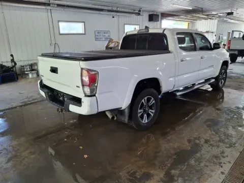 More photos of 2016 Toyota Tacoma Limited at Monster Motors - Jackson, MI, MI
