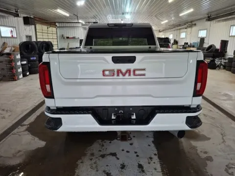 More photos of 2020 GMC Sierra 2500HD Denali at Monster Motors - Jackson, MI, MI