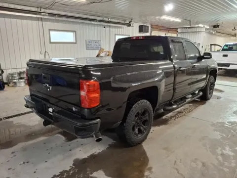 More photos of 2017 Chevrolet Silverado 1500 LT at Monster Motors - Jackson, MI, MI