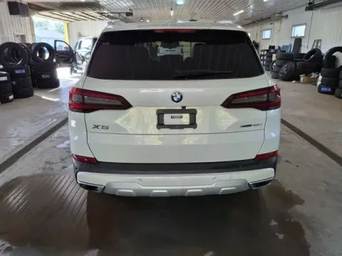 More photos of 2022 BMW X5 xDrive40i at Monster Motors - Jackson, MI, MI