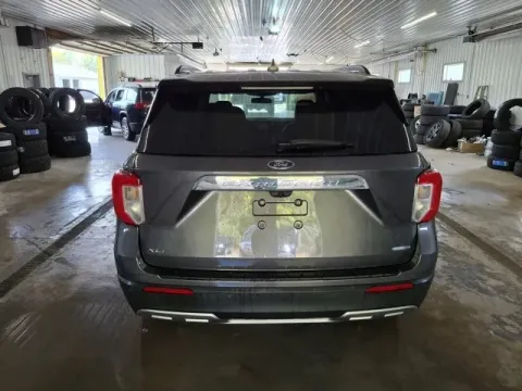 More photos of 2020 Ford Explorer XLT at Monster Motors - Jackson, MI, MI