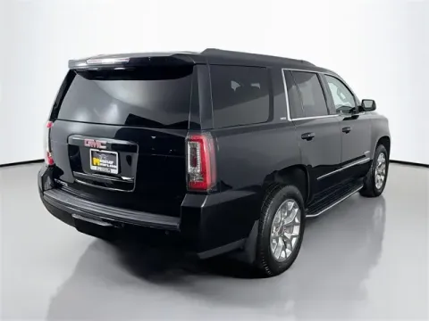 More photos of 2020 GMC Yukon SLT at Monster Motors - Jackson, MI, MI