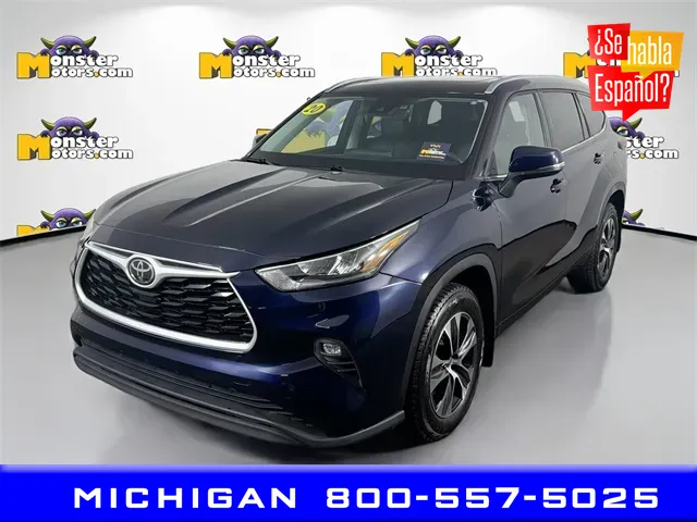 Used 2020 Toyota Highlander XLE for sale in Michigan Center, MI at ...