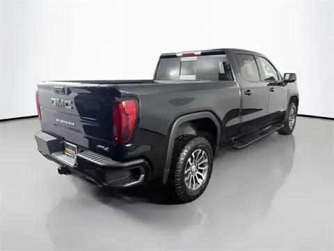 More photos of 2022 GMC Sierra 1500 AT4 at Monster Motors - Jackson, MI, MI