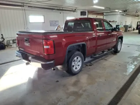 More photos of 2018 GMC Sierra 1500 SLE at Monster Motors - Jackson, MI, MI
