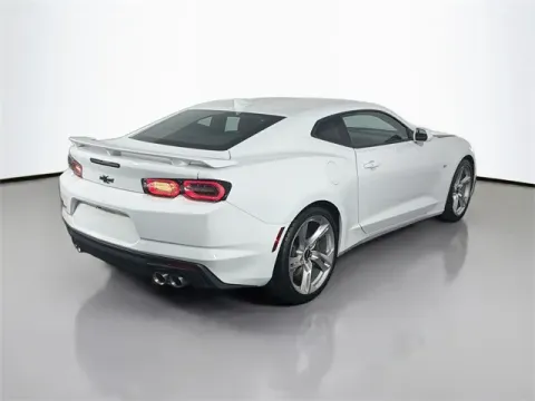 More photos of 2020 Chevrolet Camaro SS at Monster Motors - Jackson, MI, MI