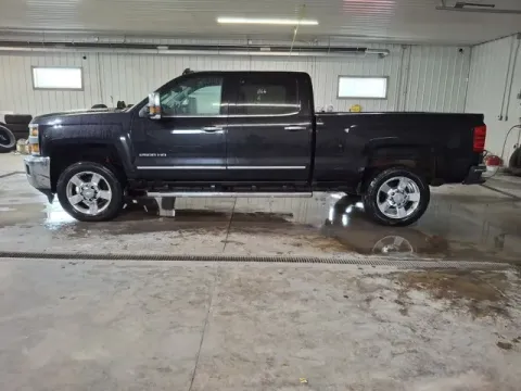 More photos of 2016 Chevrolet Silverado 2500HD LTZ at Monster Motors - Jackson, MI, MI