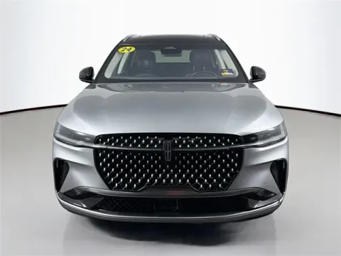 Photos of 2024 Lincoln Nautilus Reserve for sale in Michigan Center, MI at Monster Motors - Jackson, MI
