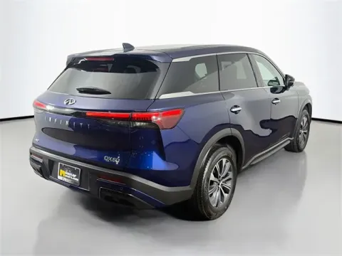 More photos of 2023 INFINITI QX60 PURE at Monster Motors - Jackson, MI, MI