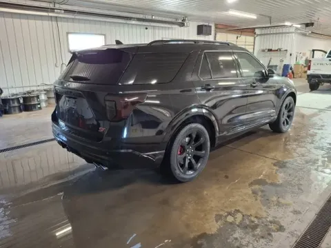 More photos of 2022 Ford Explorer ST at Monster Motors - Jackson, MI, MI