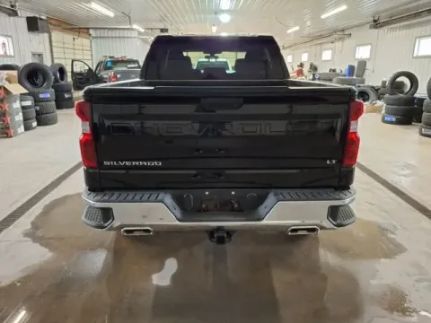 More photos of 2021 Chevrolet Silverado 1500 LT at Monster Motors - Jackson, MI, MI