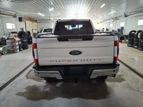 More photos of 2018 Ford F-250SD Lariat at Monster Motors - Jackson, MI, MI