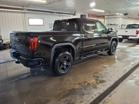 More photos of 2020 GMC Sierra 1500 AT4 at Monster Motors - Jackson, MI, MI
