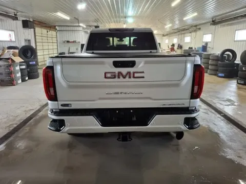 More photos of 2021 GMC Sierra 2500HD Denali at Monster Motors - Jackson, MI, MI