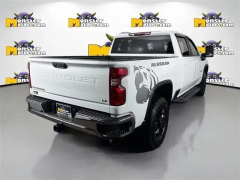 More photos of 2021 Chevrolet Silverado 2500HD LT at Monster Motors - Jackson, MI, MI